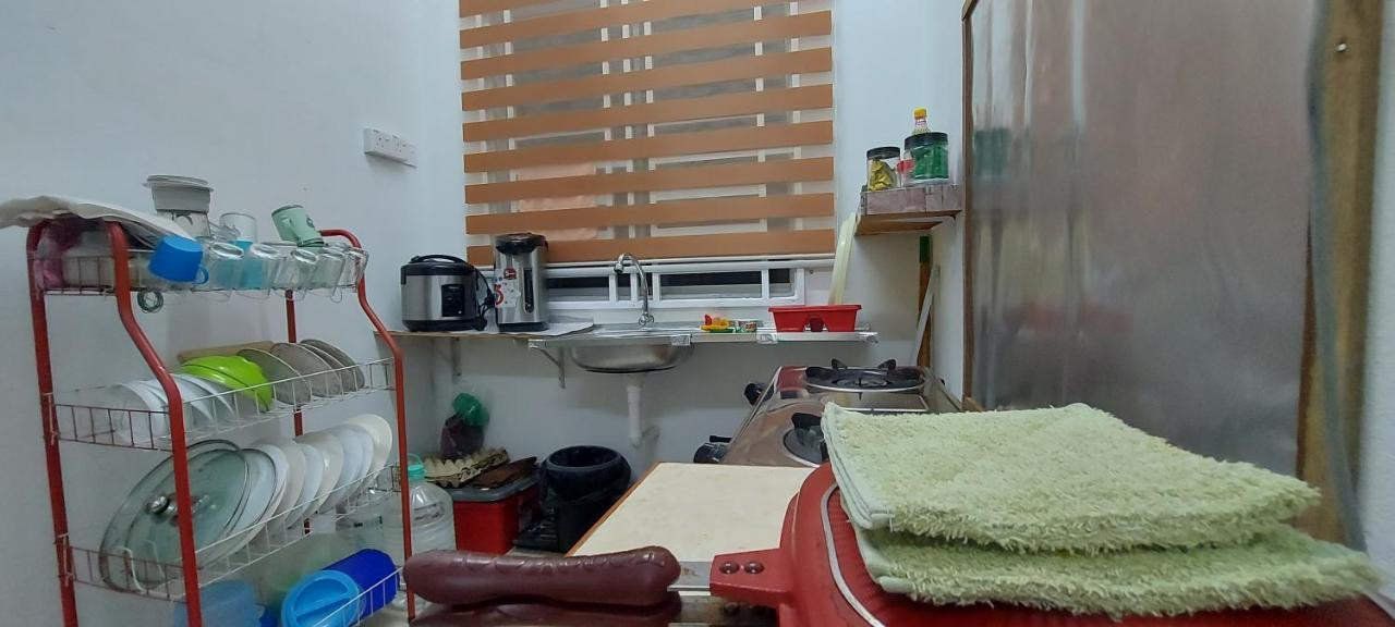 Myrol Homestay 居林 外观 照片